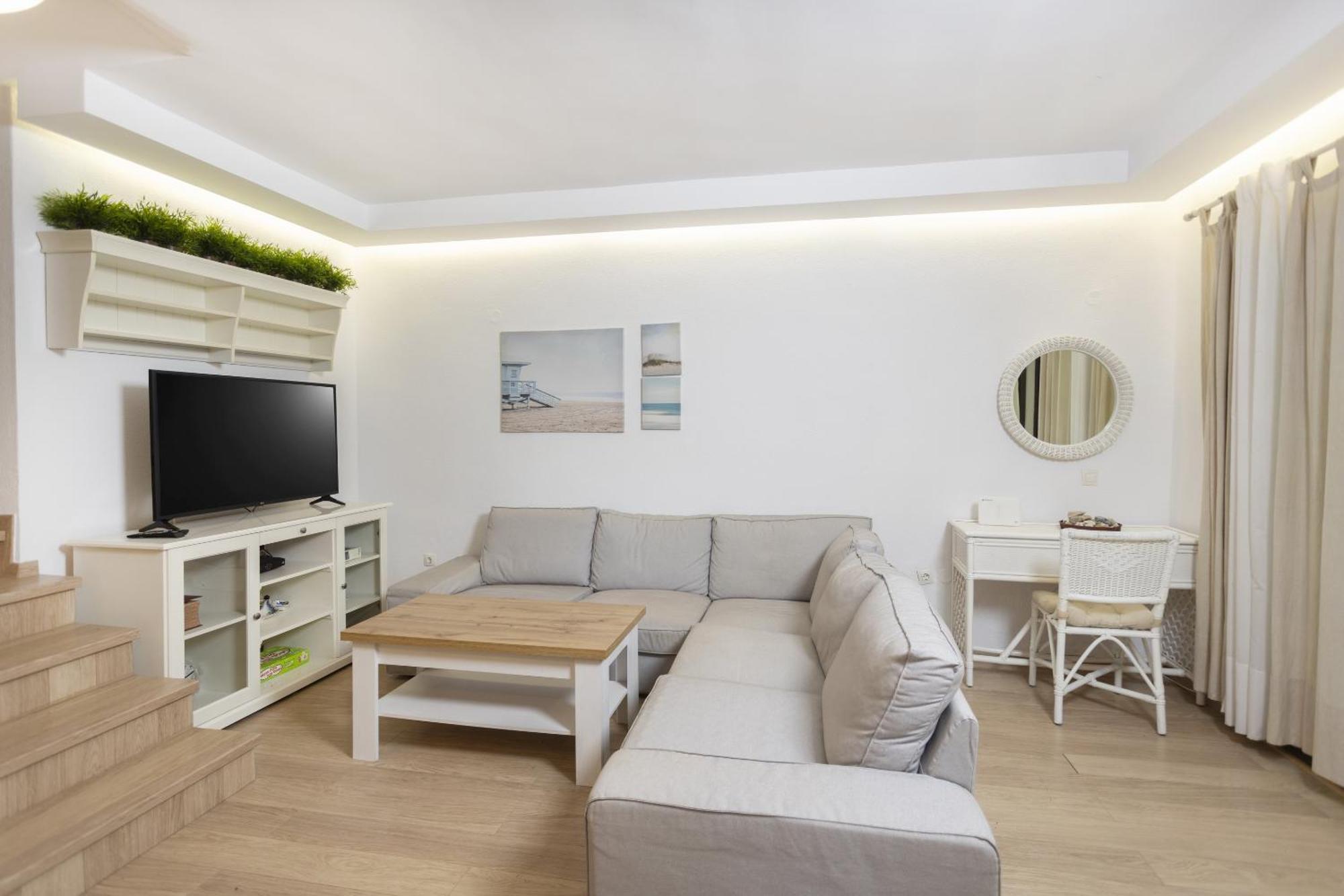 Lovely Villa 3 Min From The Beach ハニオティス エクステリア 写真