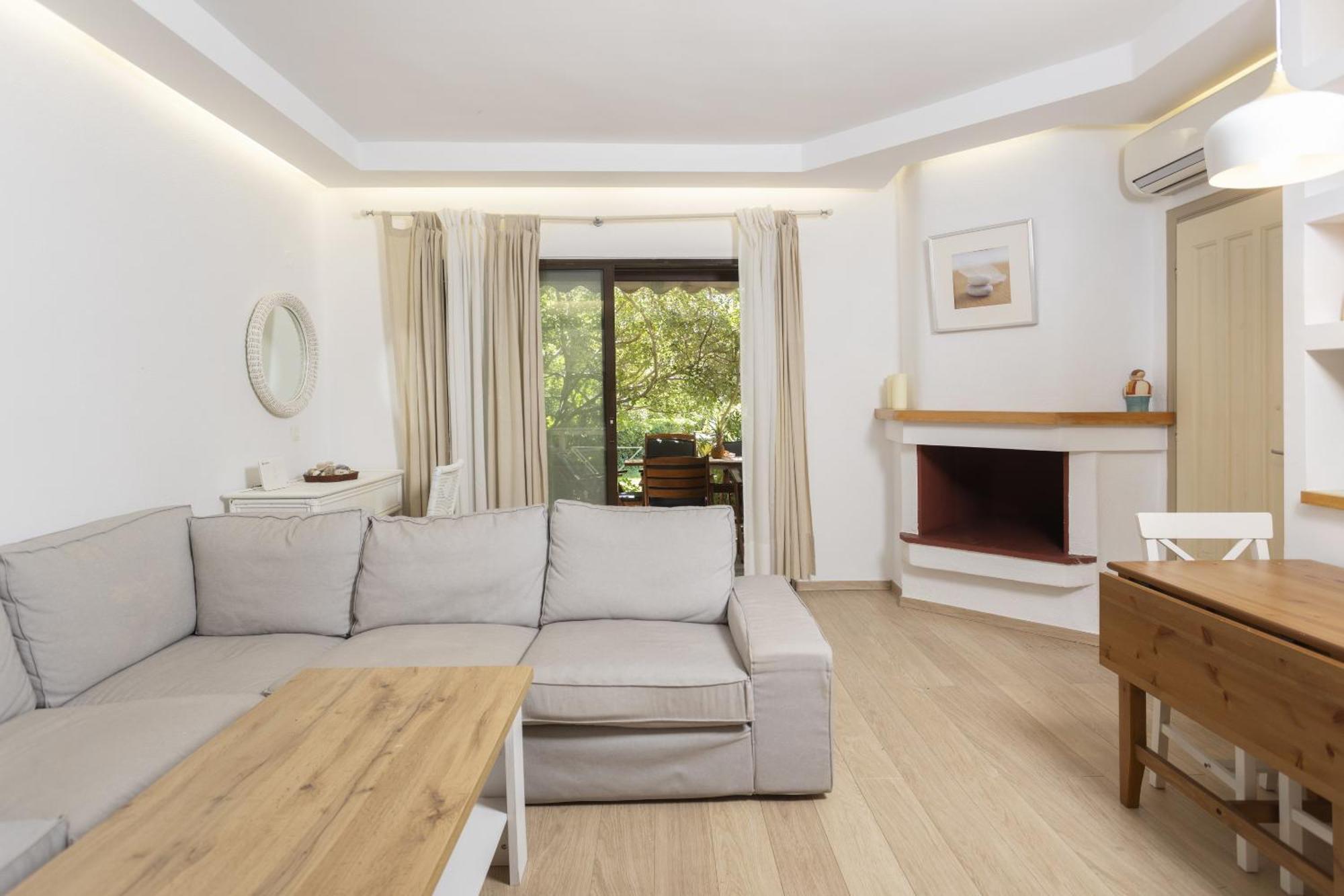 Lovely Villa 3 Min From The Beach ハニオティス エクステリア 写真
